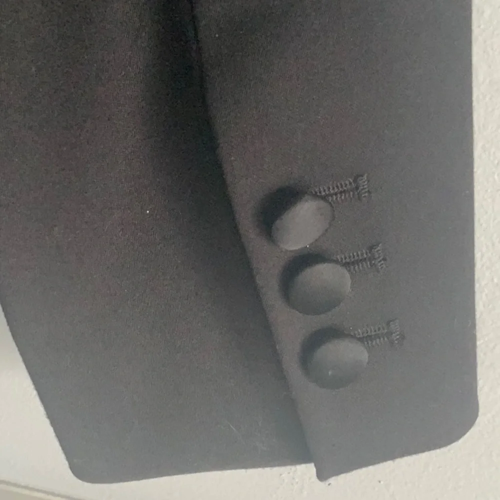 Black Satin trimmed blazer - Picture 4 of 10